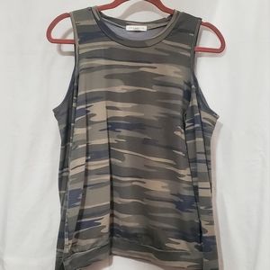 Camo long sleeve cold shoulder top